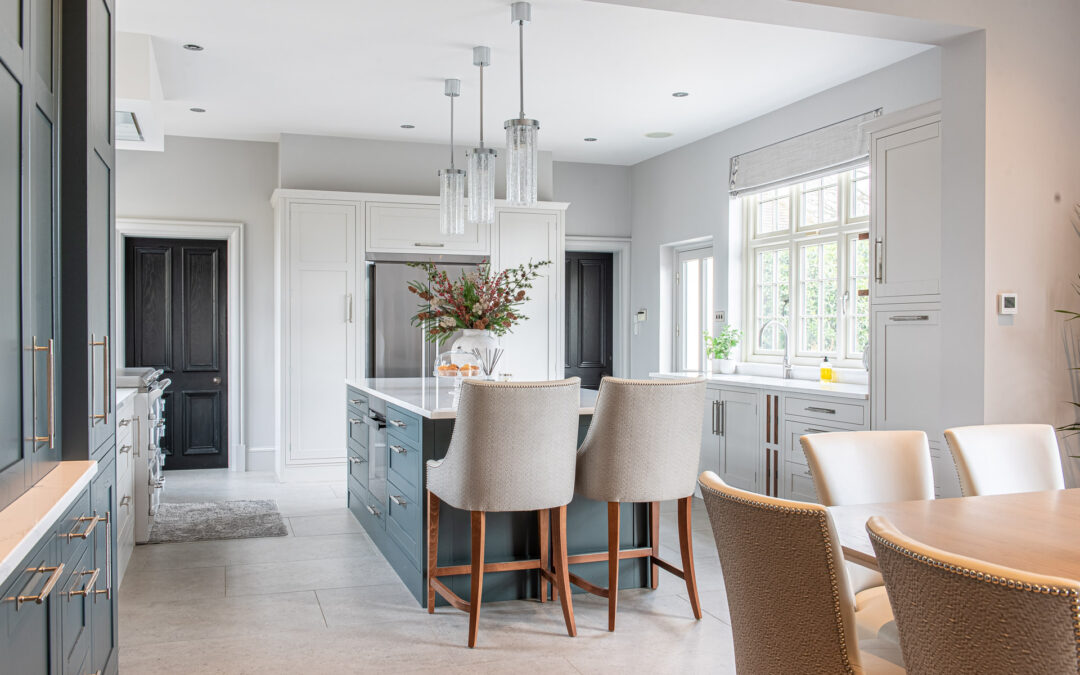 Contemporary Shaker Kitchen in Hatfield Peverel, Essex